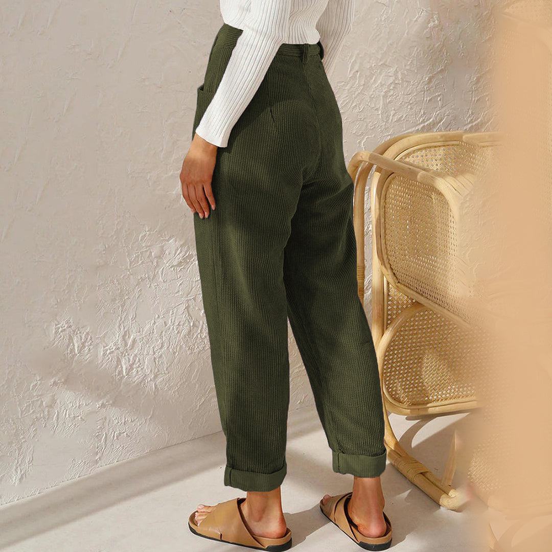 High-Waist Corduroy Trousers – Relaxed Fit