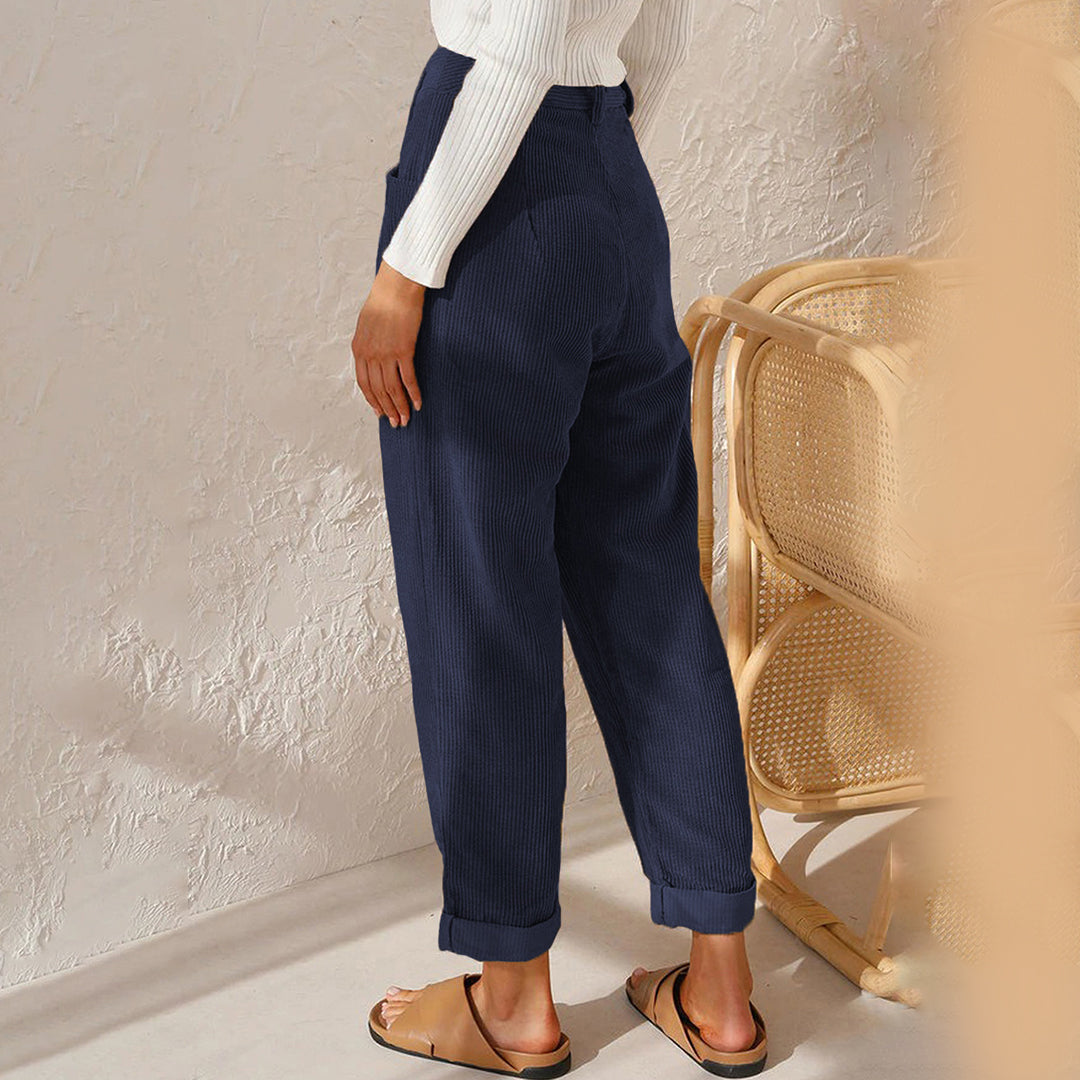 High-Waist Corduroy Trousers – Relaxed Fit