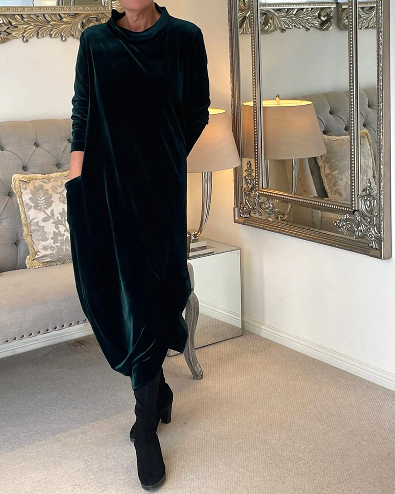 Elegant Velvet Winter Dress with Pockets